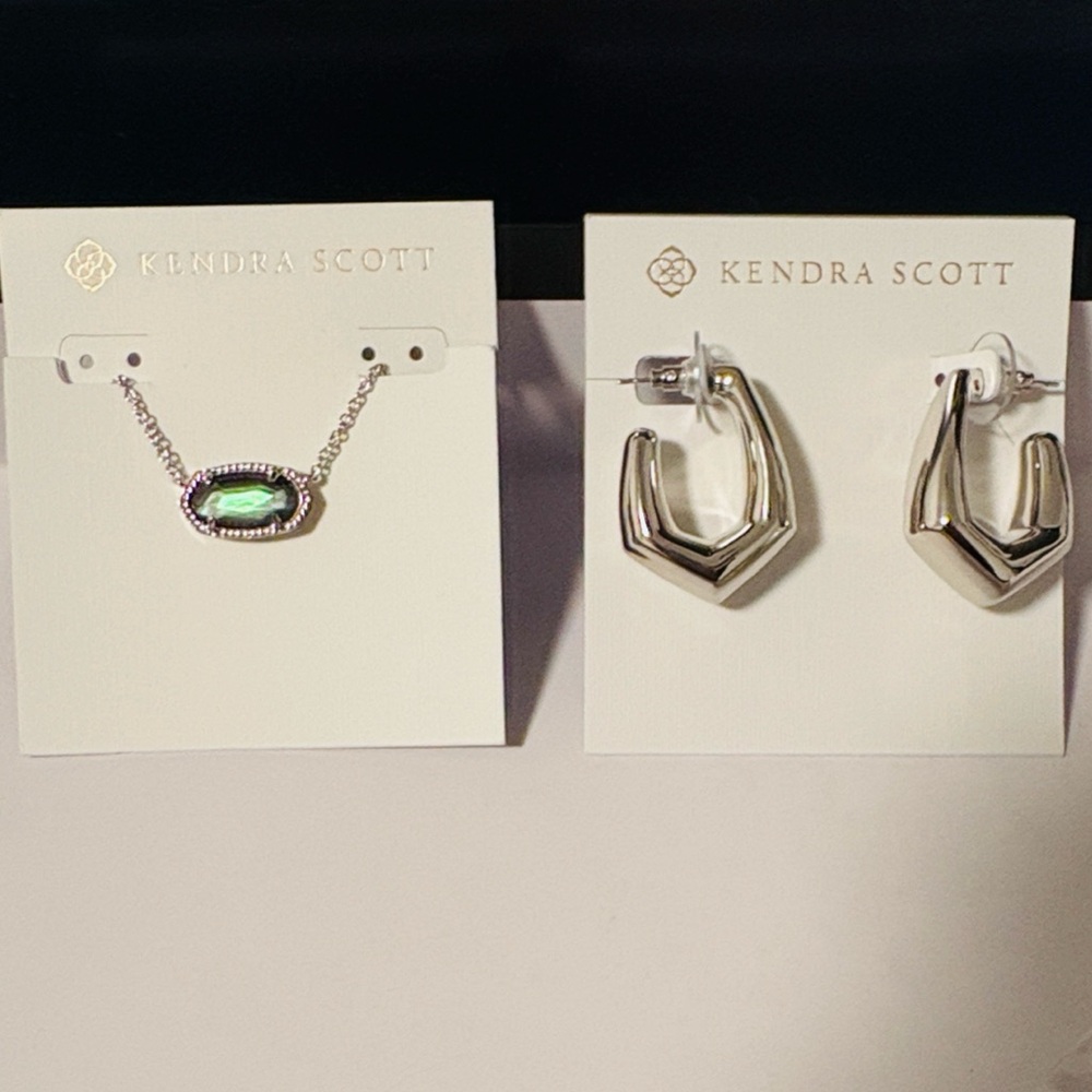 NWT Lot of 2x [Kendra Scott] Kaia Hoop Earrings & Elisa Pendant Necklace, Silver - Picture 5 of 12